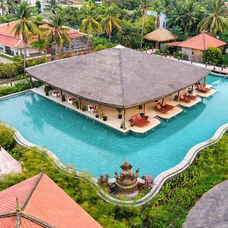 Authentic Khmer Village Resort Сіємреап Екстер'єр фото