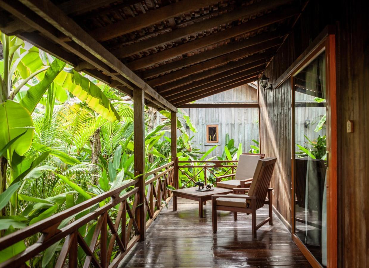 Authentic Khmer Village Resort Сіємреап Екстер'єр фото