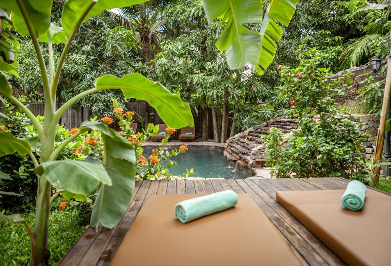 Authentic Khmer Village Resort Сіємреап Екстер'єр фото