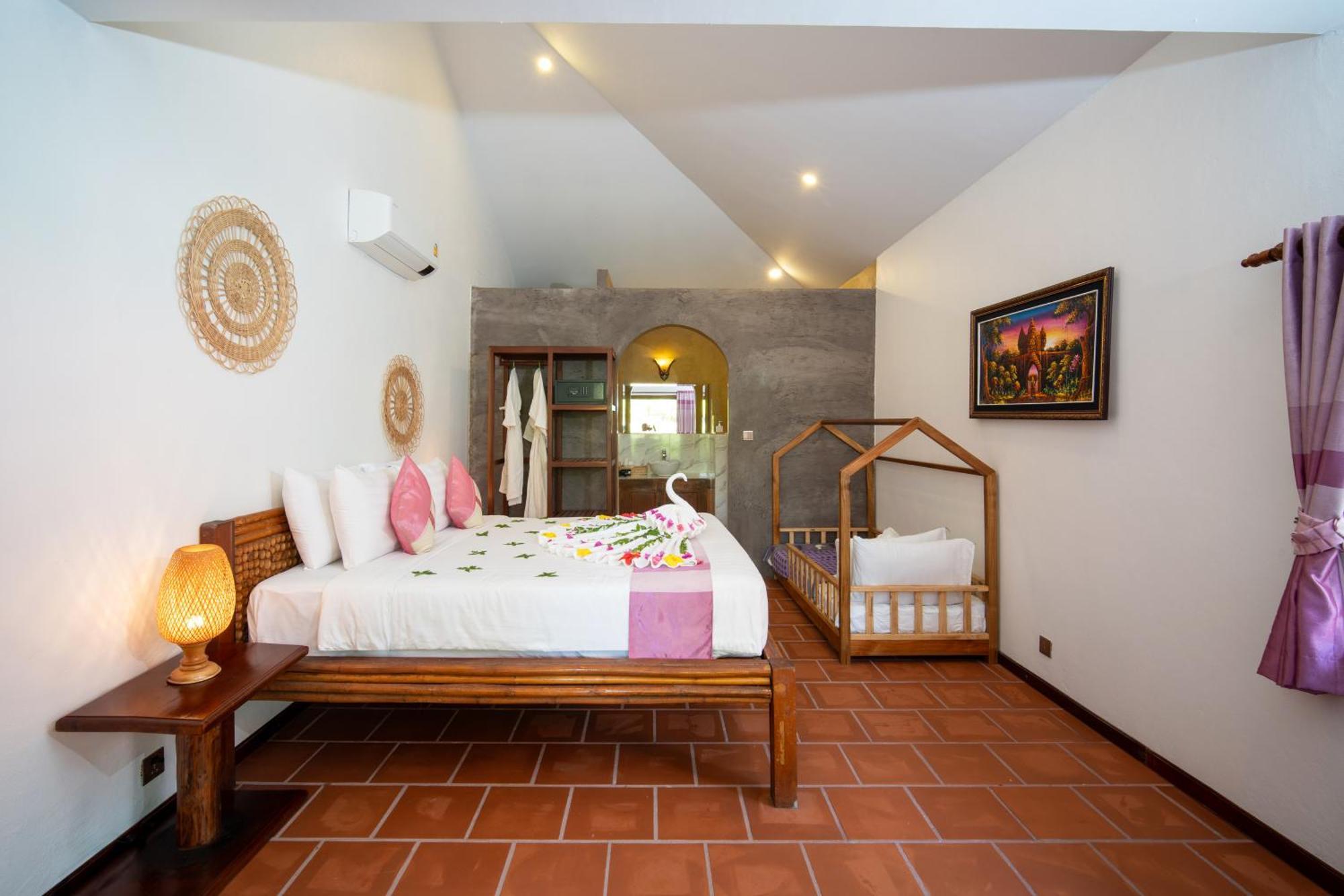 Authentic Khmer Village Resort Сіємреап Екстер'єр фото