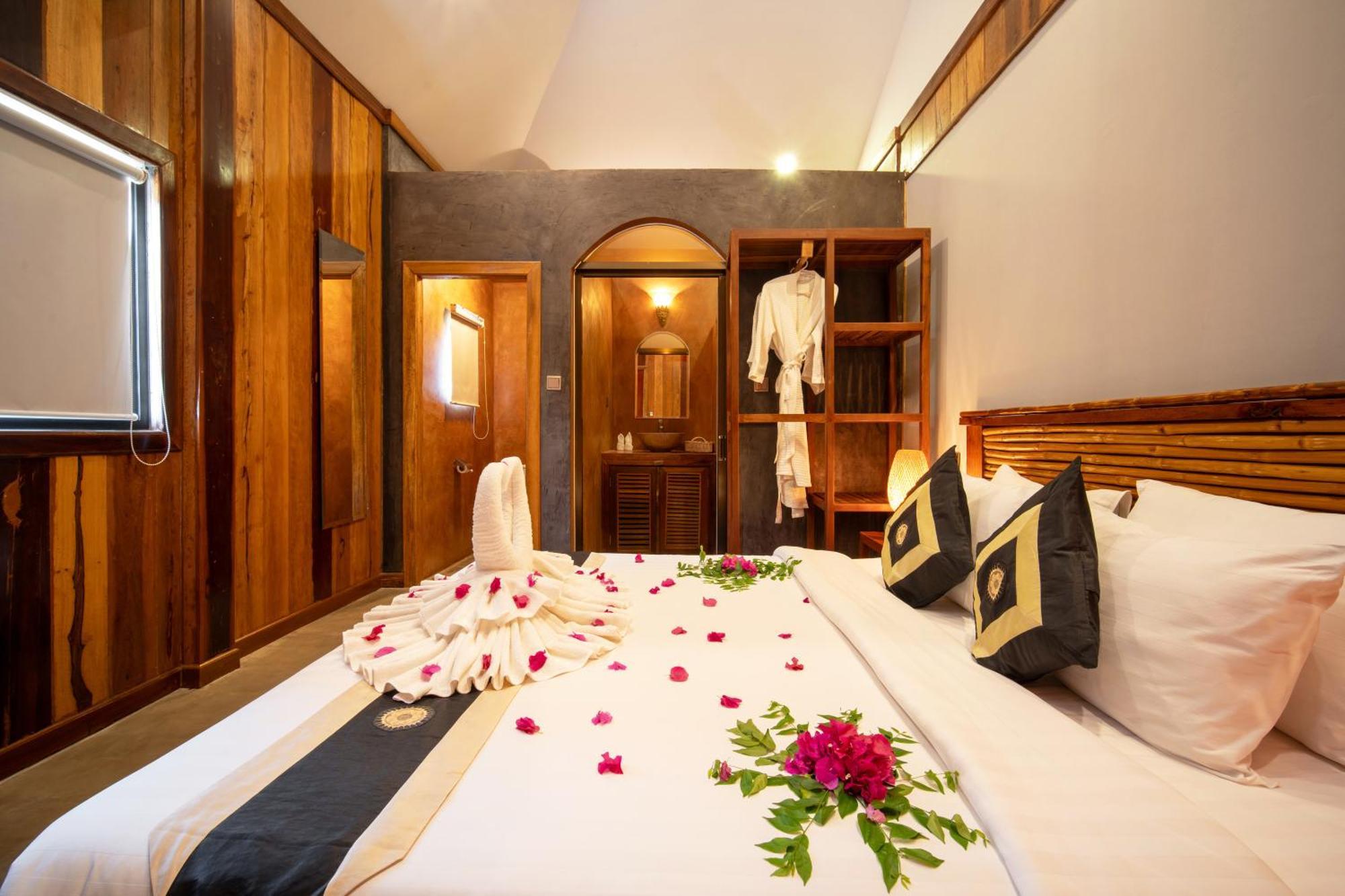 Authentic Khmer Village Resort Сіємреап Екстер'єр фото