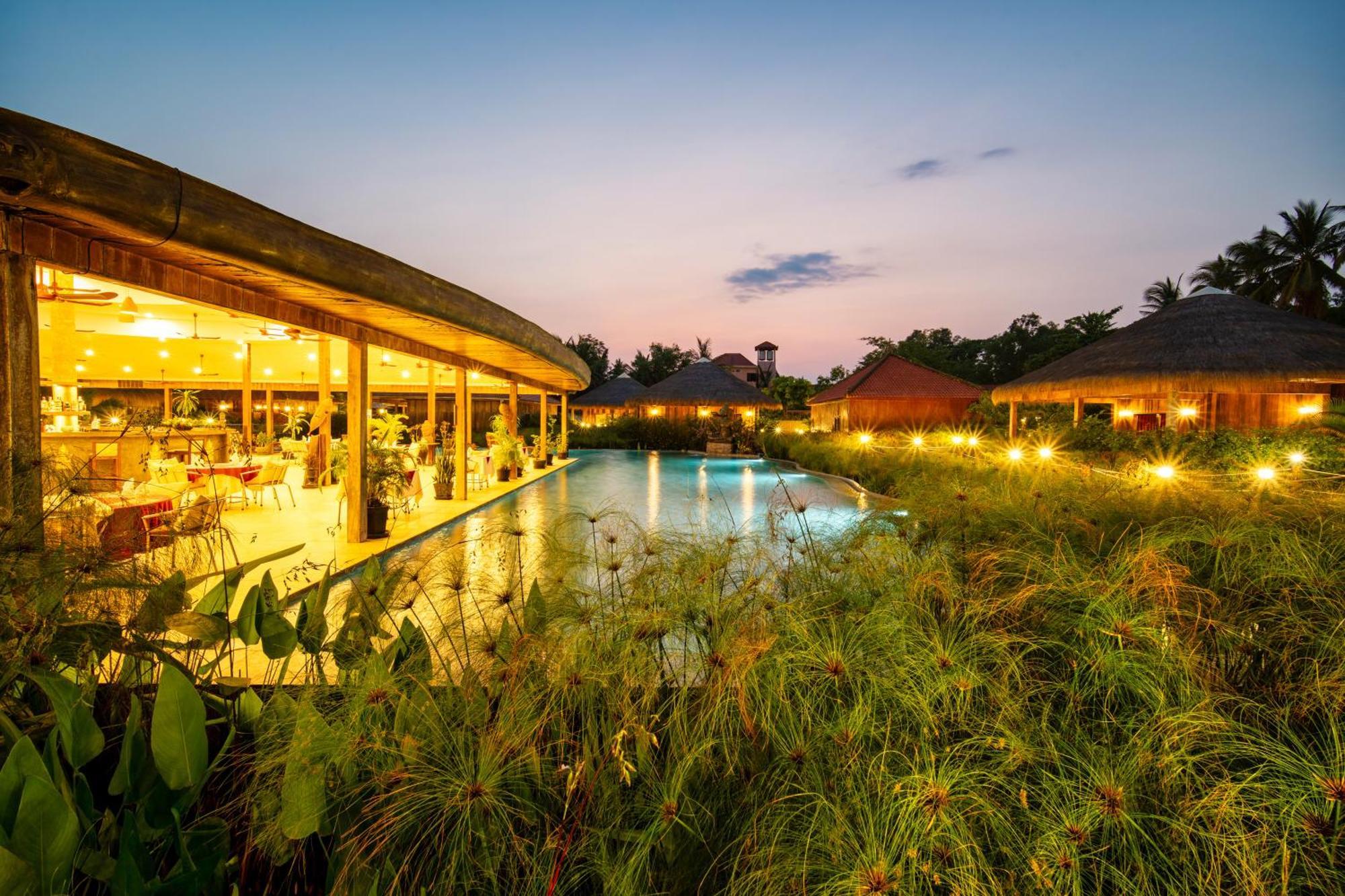 Authentic Khmer Village Resort Сіємреап Екстер'єр фото